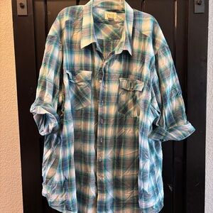 Men’s True Nation button down shirt